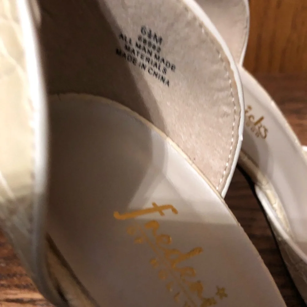 Vintage D’orsay Heels - Picture 3 of 5